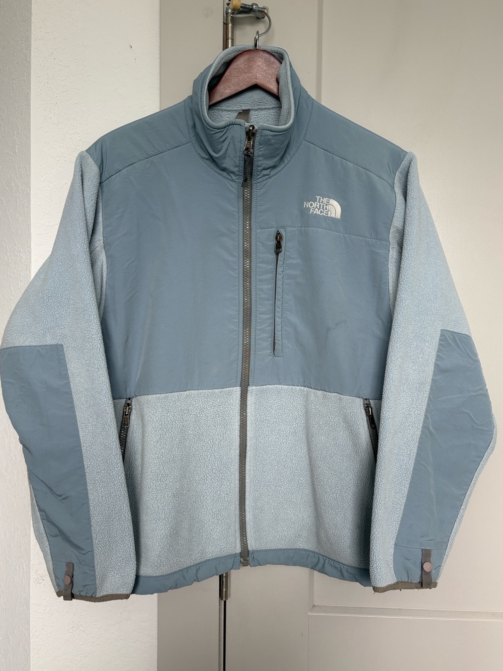 THE NORTH FACE DENALI FLEECE LIGHT BLUE FULL ZIP JACKET WOMENS MEDIUM